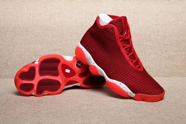 jordan future rouge